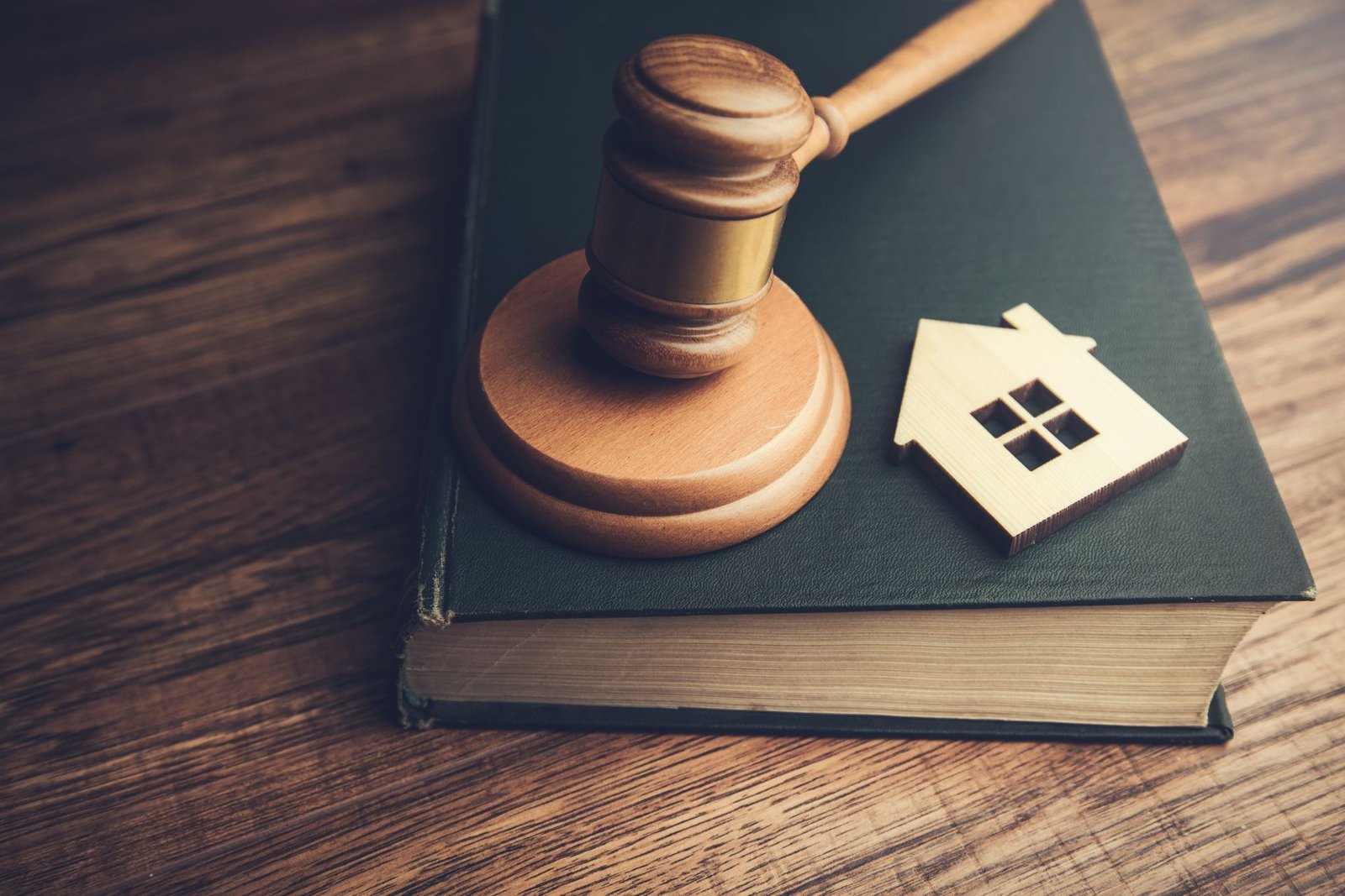 Como fica a situação de quem comprou um imóvel sem autorização de todos os herdeiros